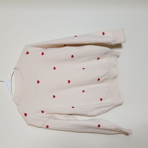 Heart Sweater - Picture 1 of 1